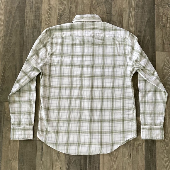 NWOT Bonobos Washed Button Down Long Sleeve Shirt
Men’s MEDIUM
Olive Green White - Picture 6 of 6